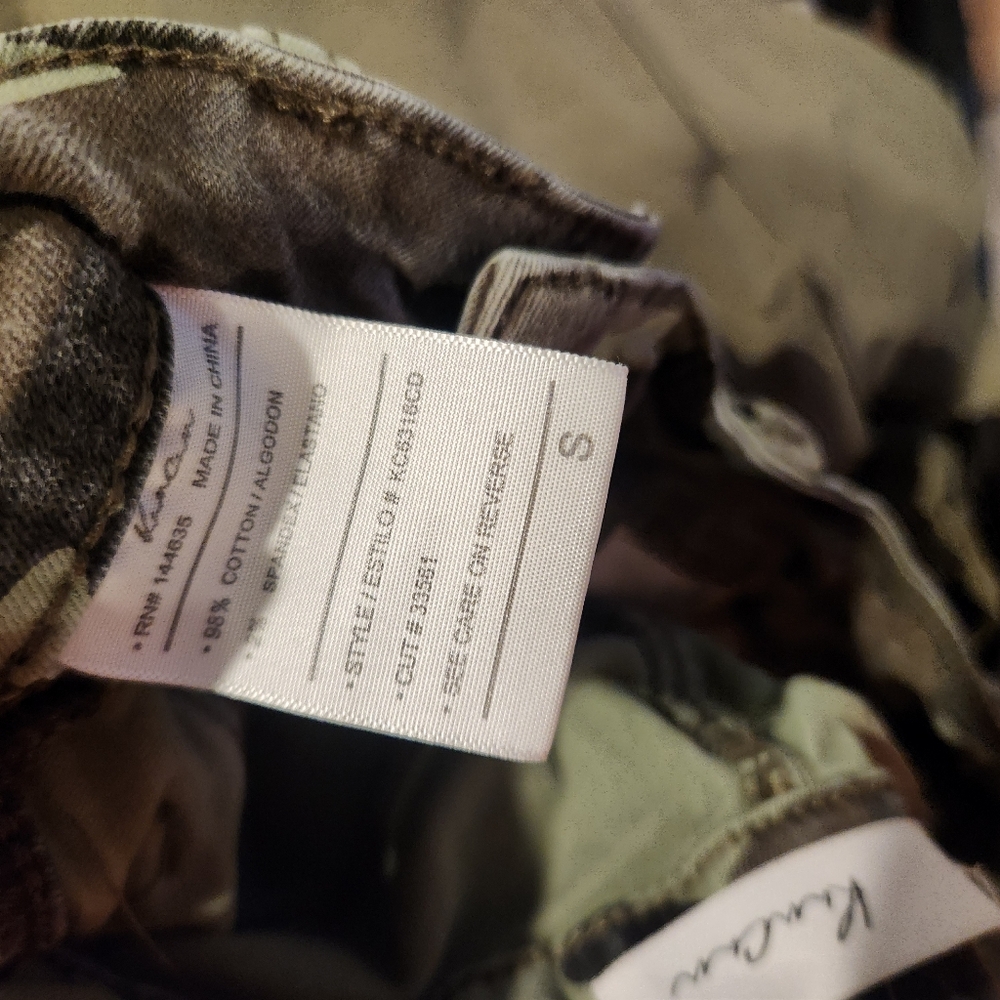 KanCan Camo Jean Shorts Size S Euc - Picture 4 of 4